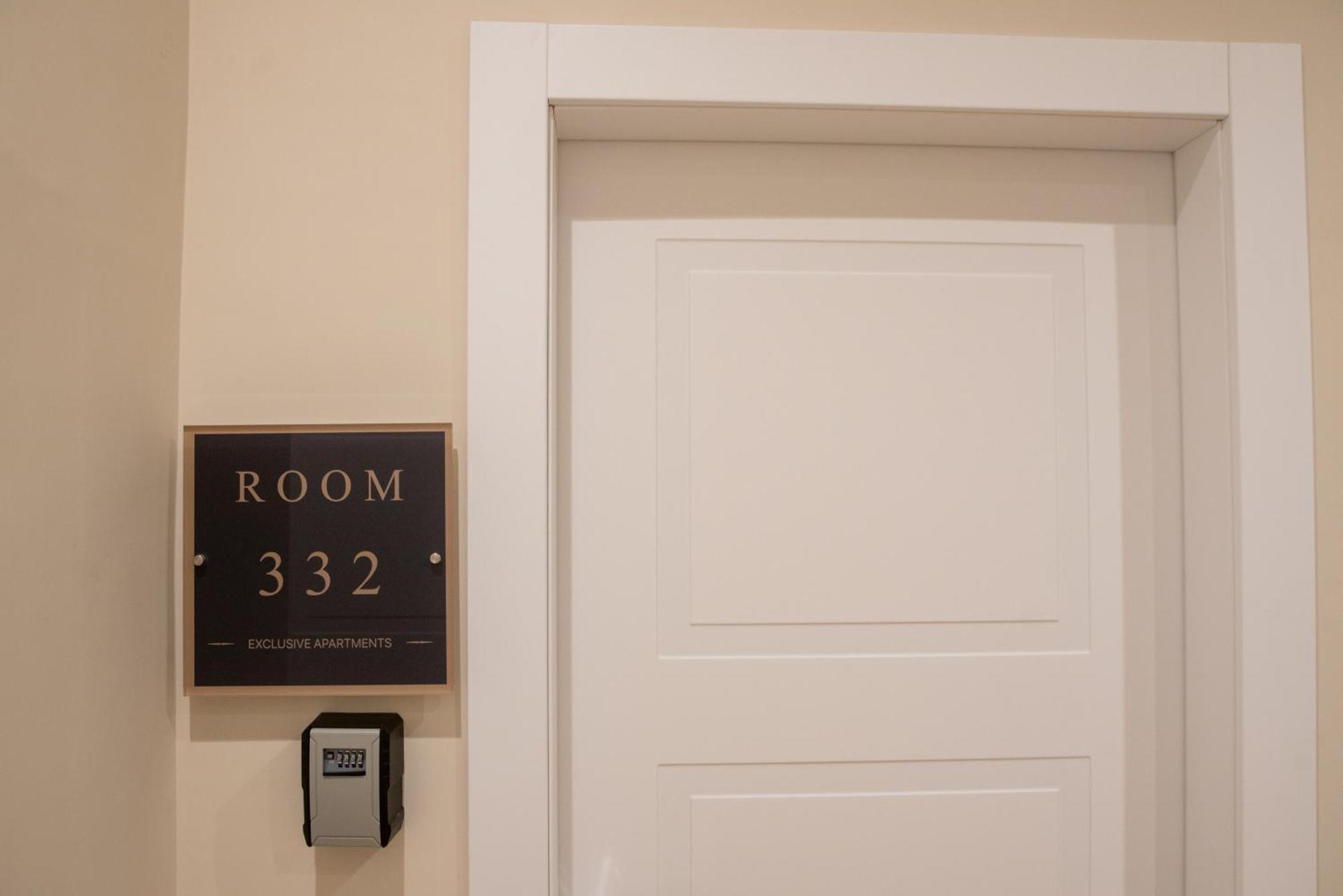 Suite 33 Naples Exterior photo